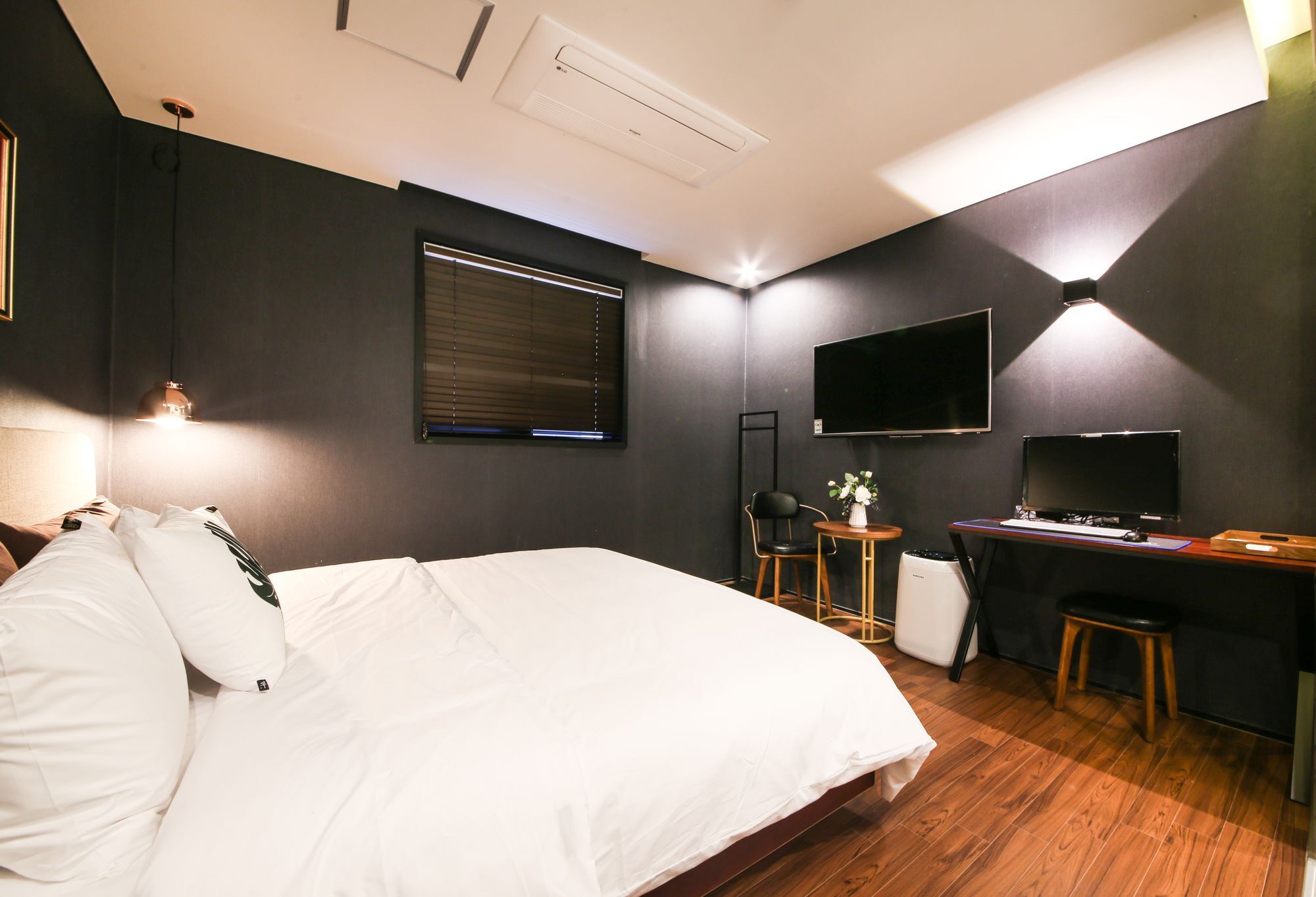 Brown Dot Hotel Yangjeong Busan Eksteriør billede